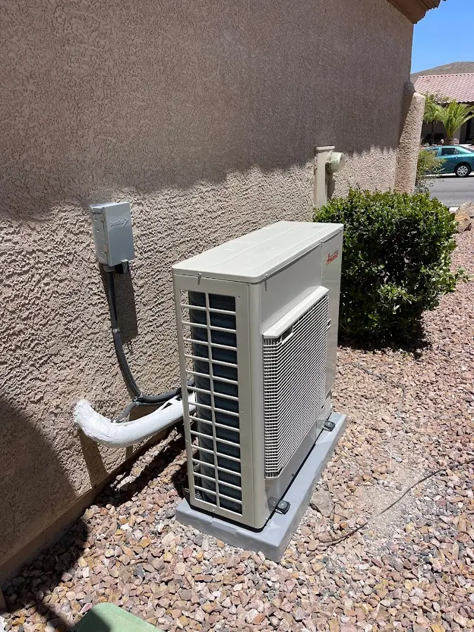 Residential air conditioning condenser unit in Overland Park